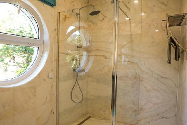 Edles Apartment In Architektenvilla Mit Grossem Pool, Sauna, Dachterrasse Und Malerischem Garten Pataias Dış mekan fotoğraf